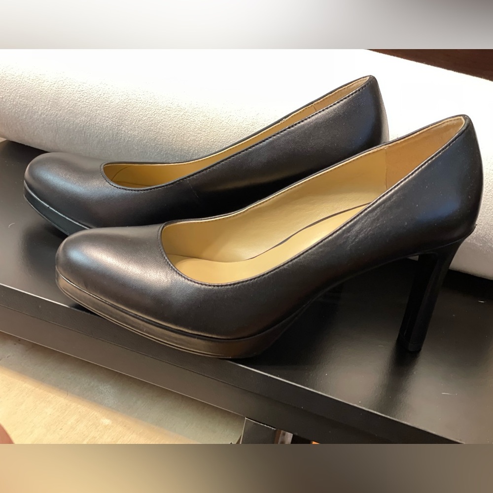 Naturalizer Wide Width Heels